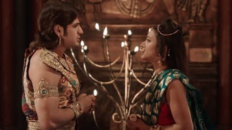 Watch Chandra Nandini Full Episode 98 Online in HD on Hotstar CA