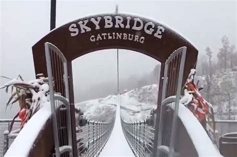 Snow Covered Gatlinburg Skybridge Is A Live Action Christmas Card