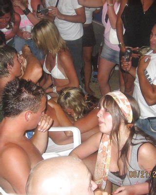 Amateur Blowjob Competition Rec Public Group Sex Porn Pictures Xxx