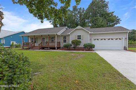 River Reach Drive W Swansboro Nc See Est Value Schools