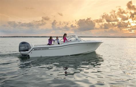 Best Runabout Boat Brands For Value Luxury Fishing And More