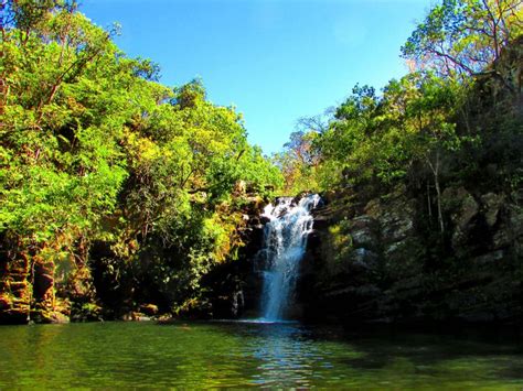 Piren Polis Go Hist Ria Natureza E Aventura I Rio Quente