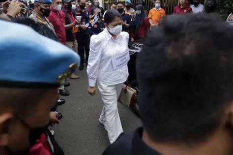 Berkas Perkara Putri Chandrawathi Belum Lengkap Kejagung Kembalikan Ke