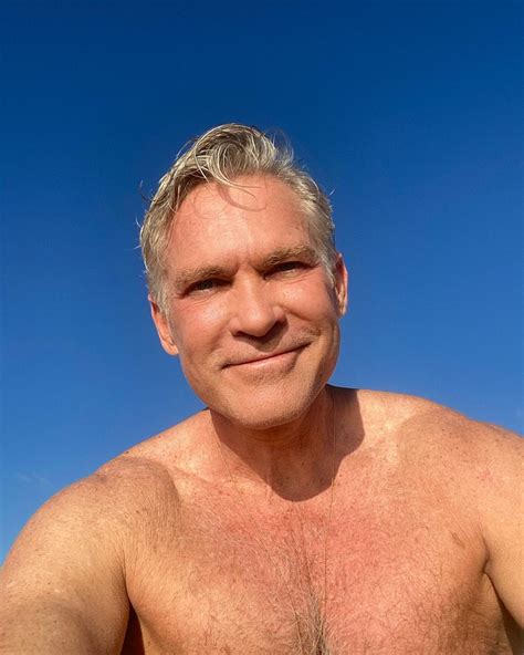 Gma S Sam Champion Posts Shirtless Pic On Instagram From Vacation And