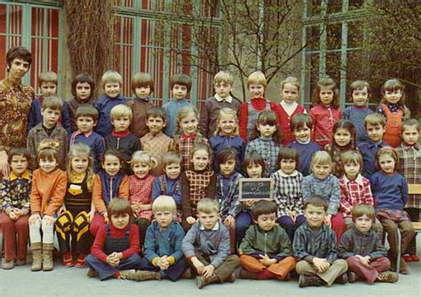 Photo De Classe 3ème Année Maternelle De 1973 Ecole Charles Perrault