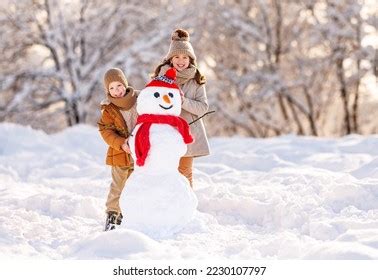 Snowman Scarf Royalty Free Images Stock Photos Pictures Shutterstock