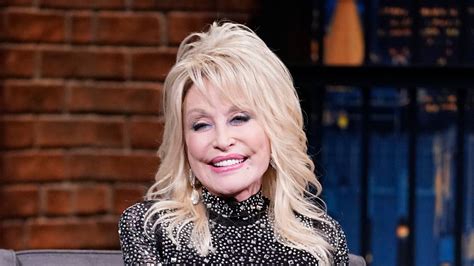 Dolly Parton Wants To Celebrate Her 75th Birthday On The Cover Of