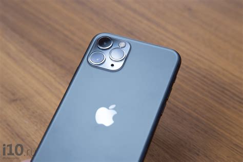 Как настроить собственное действие по касанию к задней крышке iPhone ...