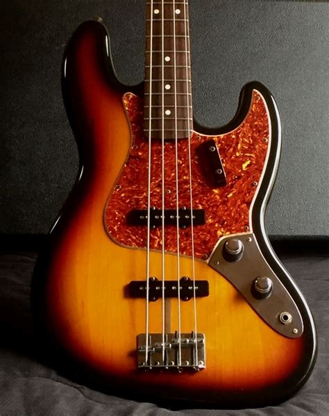 Fender Usa Vintage Jazz Bass Reissue Stack Knob Sunburst