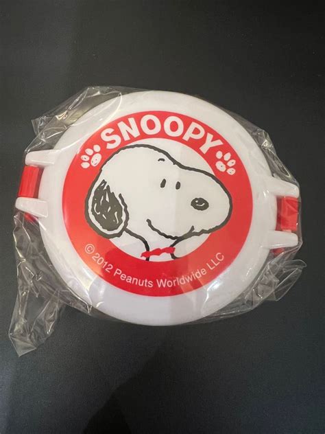 Snoopy 糖果膠盒 密實盒 雜物盒 興趣及遊戲 收藏品及紀念品 古董收藏 Carousell