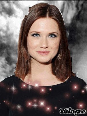 Le Nouveau Look De Bonnie Wright Picture Blingee