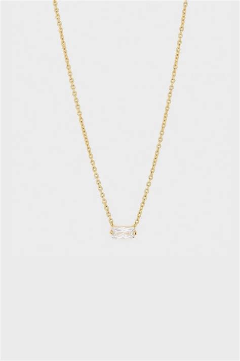 Gorjana Amara Solitaire Necklace In Gold Fashionpass