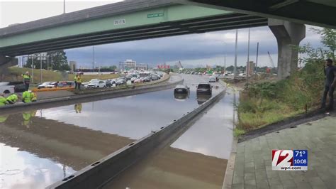 I 195 Reopens After Flooding Strands Drivers Youtube