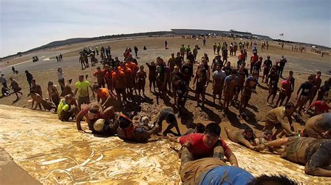 Tough Mudder Poconos Human Pyramid Youtube