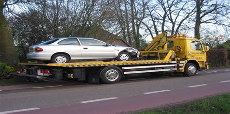 Benefits Of Using A Car Removal Service