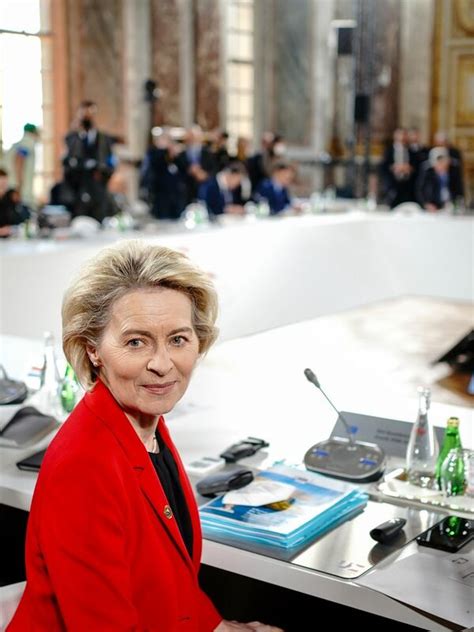 Demokratie Und Werte Verteidigen Das Nennt Ursula Von Der Leyen Als