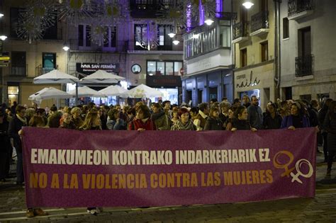 Concentraci N En Pamplona En Repulsa Al Crimen De Urbasa