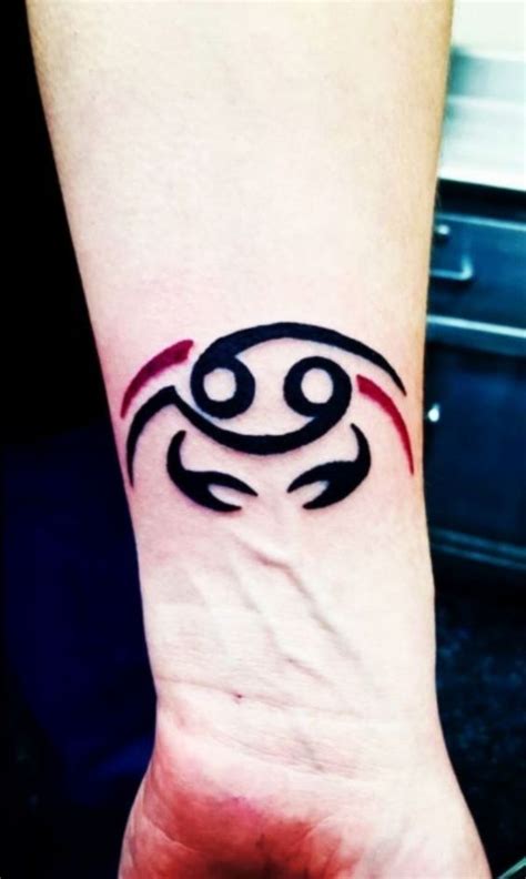 20 Cancer Zodiac Symbol Tattoo Ideas For Men And Women