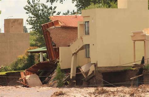 Jesús María vecinos con casas afectadas piden ayuda y el municipio