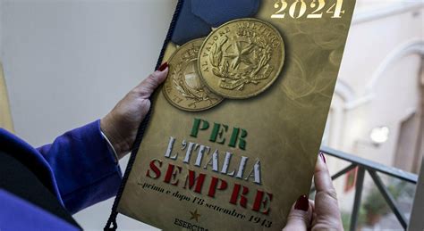 Calendario Esercito Per L Italia Sempre Prima E Dopo L