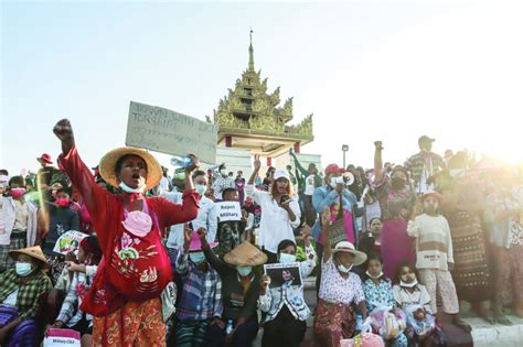 Tens Of Thousands Rally Against Myanmar Coup Read Qatar Tribune On