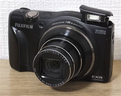 FUJIFILM 富士フィルム FinePix F820EXR 黒 ブラック 光学18倍ズーム 純正バッテリー NP 50A 1個付き 動作し