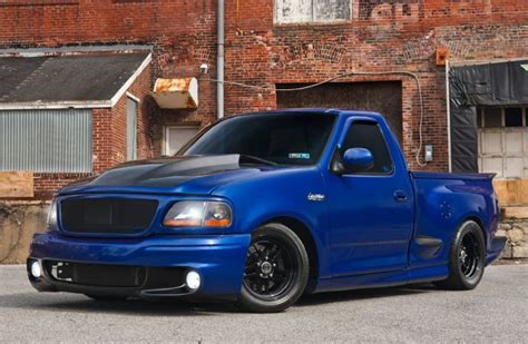 2003 Ford F 150 Svt Lightning Livin On Race Street