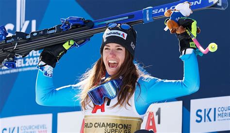 Marta Bassino Incanta A M Ribel Medaglia D Oro Nel Super G Iridato