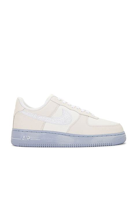 Nike Air Force 1 07 Lv8 Emb Sneakers In Summit White White Blue