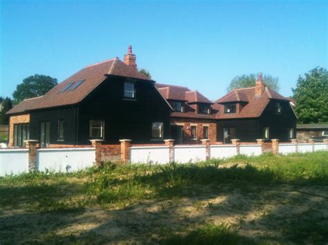 Henfield (New Build) – GT Contractors