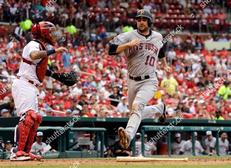 Pittsburgh Pirates Jordy Mercer Right Scores Editorial Stock Photo