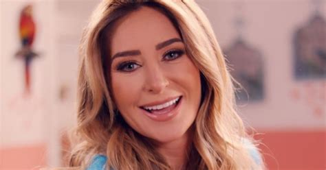 Geraldine Bazán en bikini