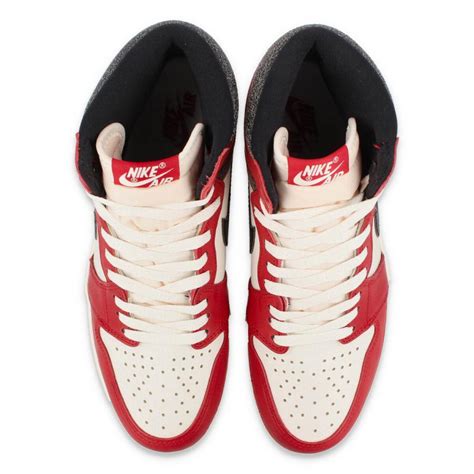 Nike Air Jordan 1 Retro High Og Chicago Lost And Found ナイキ エア ジョーダン 1 レトロ