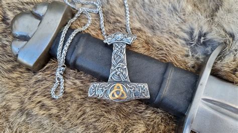 Thor S Hammer Asgard Thor S Hammer Mj Lnir Necklace Thor Hammer