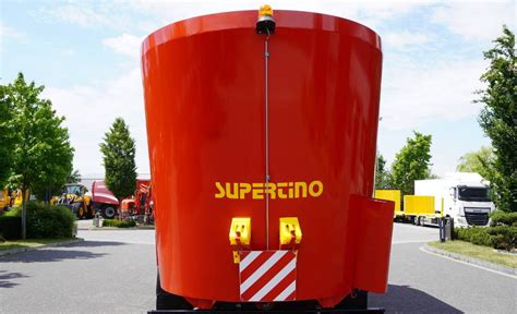 Supertino Mixer Feeder Svm Xl Futtermischwagen Kaufen In Polen