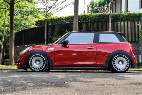 Permaisuri Mini Cooper S F56 On Rotiform VCE 18