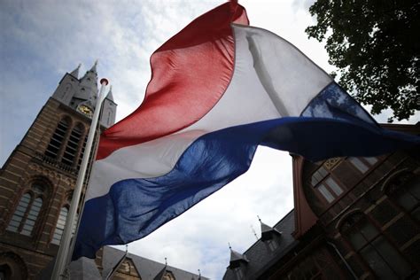 Why do we call people from The Netherlands 'Dutch'?