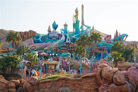 10 Reasons Why Everyone Should Visit Disney Sea Tokyo Right Now ...