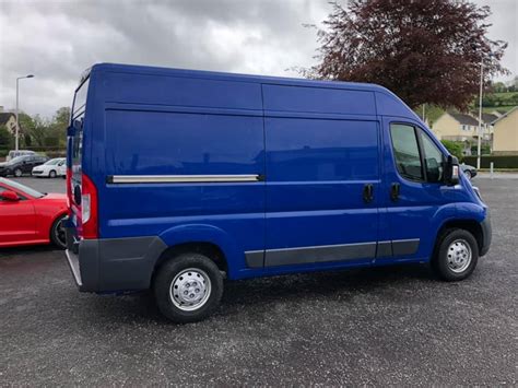 Peugeot Boxer 333 L2H2 2 0 BlueHDi 130ch Premium Pack Serge Have Sport