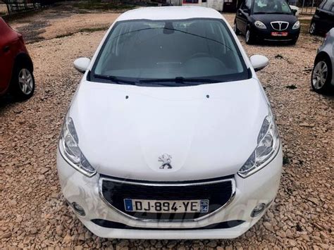 Peugeot 208 1 6E HDI Cijena 6200 Crna Gora Cetinje Očinići