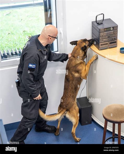 Nrw Polizei Fotos Und Bildmaterial In Hoher Aufl Sung Alamy