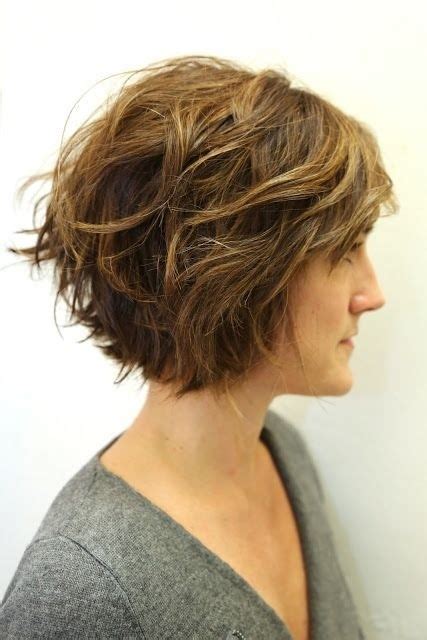 20 Hottest Short Wavy Hairstyles Pop Haircuts