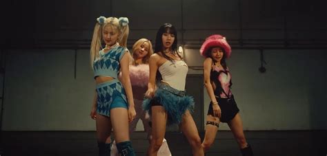 Le girlgroup KISS OF LIFE fait ses débuts en KPOP avec le MV de 쉿