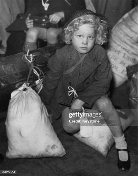 Children Evacuees Photos and Premium High Res Pictures - Getty Images