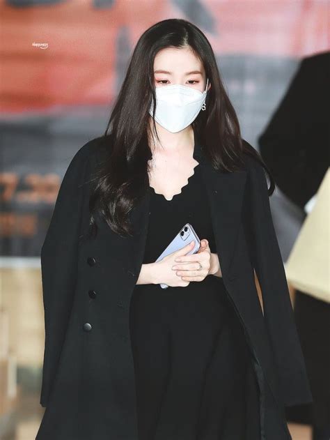 Irene red velvet | Kpop fashion outfits, Red velvet irene, Kpop fashion