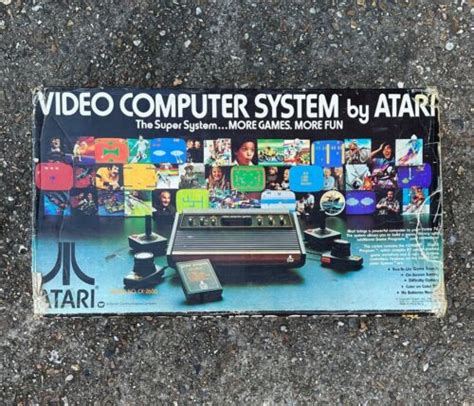 Boxed Vintage Atari 2600 Console Complete With Paddles And Sticks 2