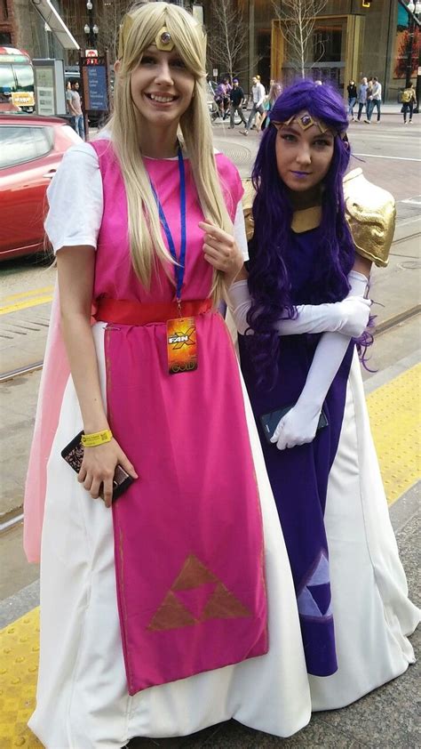 Parallel Princesses Zelda Of Hyrule And Hilda Of Lorule 2017 Cosplay