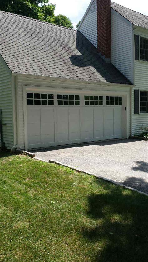 Chi Overhead Doors Steel Carriage House Overlay Overhead Door Dutchess Overhead Doors Inc