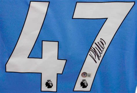 Phil Foden Signed Manchester City Home Jersey (Beckett) | Pristine Auction