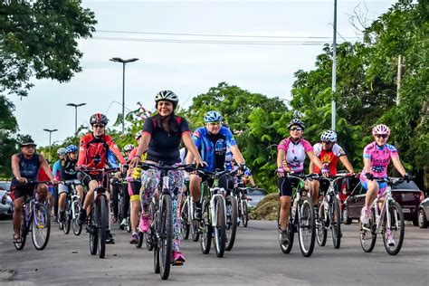 Passeio ciclístico encerra programações do Mês da Mulher em Macapá